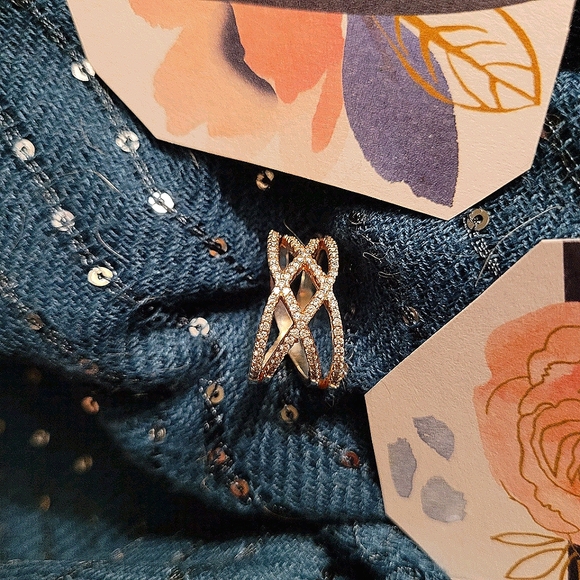💜Rose Gold Ring Size 9 - Picture 7 of 7